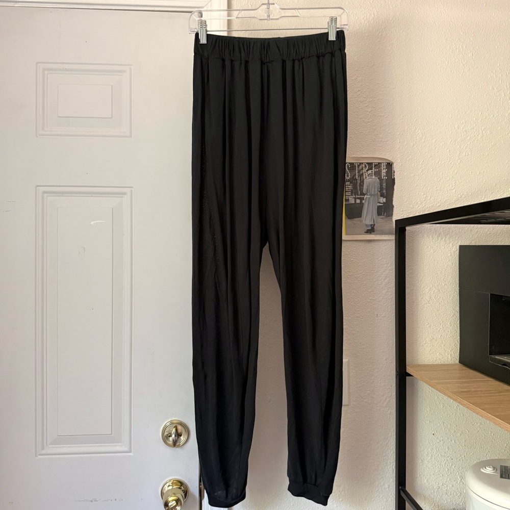 HENRIK VIBSKOV black tencel knit elastic pull on waist tapered leg cropped pants